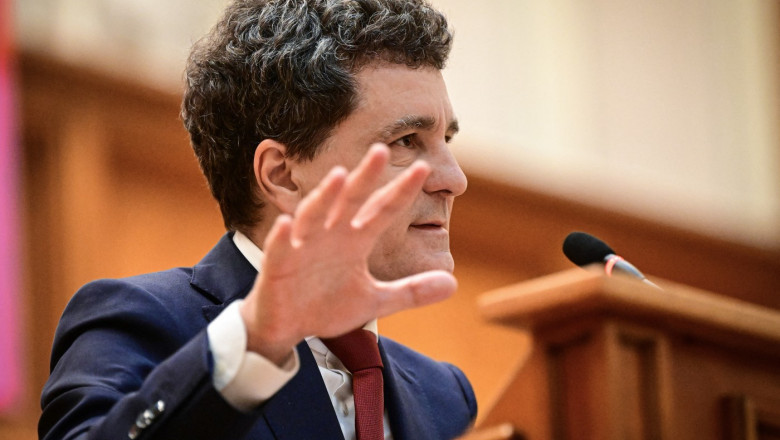 Nicușor Dan, despre racolările PSD în Legislativ de la partidele suveraniste: E o dinamică parlamentară, constituțională
