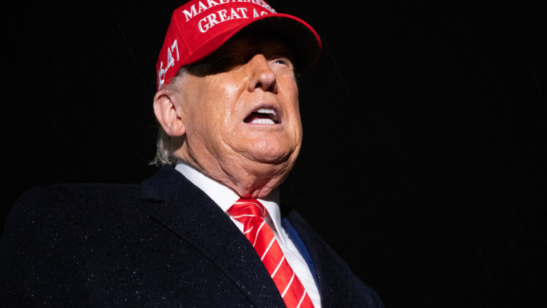 VIDEO  Donald Trump vrea să dubleze tarifele la oţel şi aluminiu, la 50%, începând din 4 iunie
