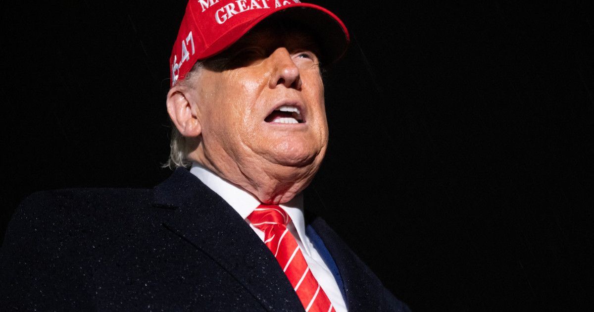 Donald Trump intensifică războiul comercial: tarifele la oțel și aluminiu cresc la 50%