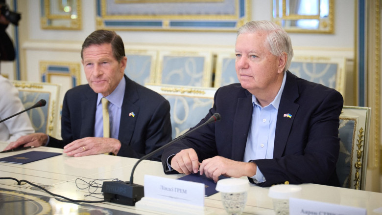 Senatul SUA este așteptat să adopte un proiect de lege pentru introducerea de noi sancțiuni Rusiei, spune un senator republican
