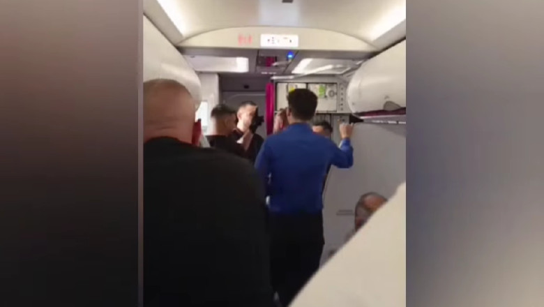 „Vor să-l bată pe pilot!” 9 persoane, date jos dintr-un avion Wizz Air care urma să decoleze de pe Otopeni. De la ce a pornit bătaia