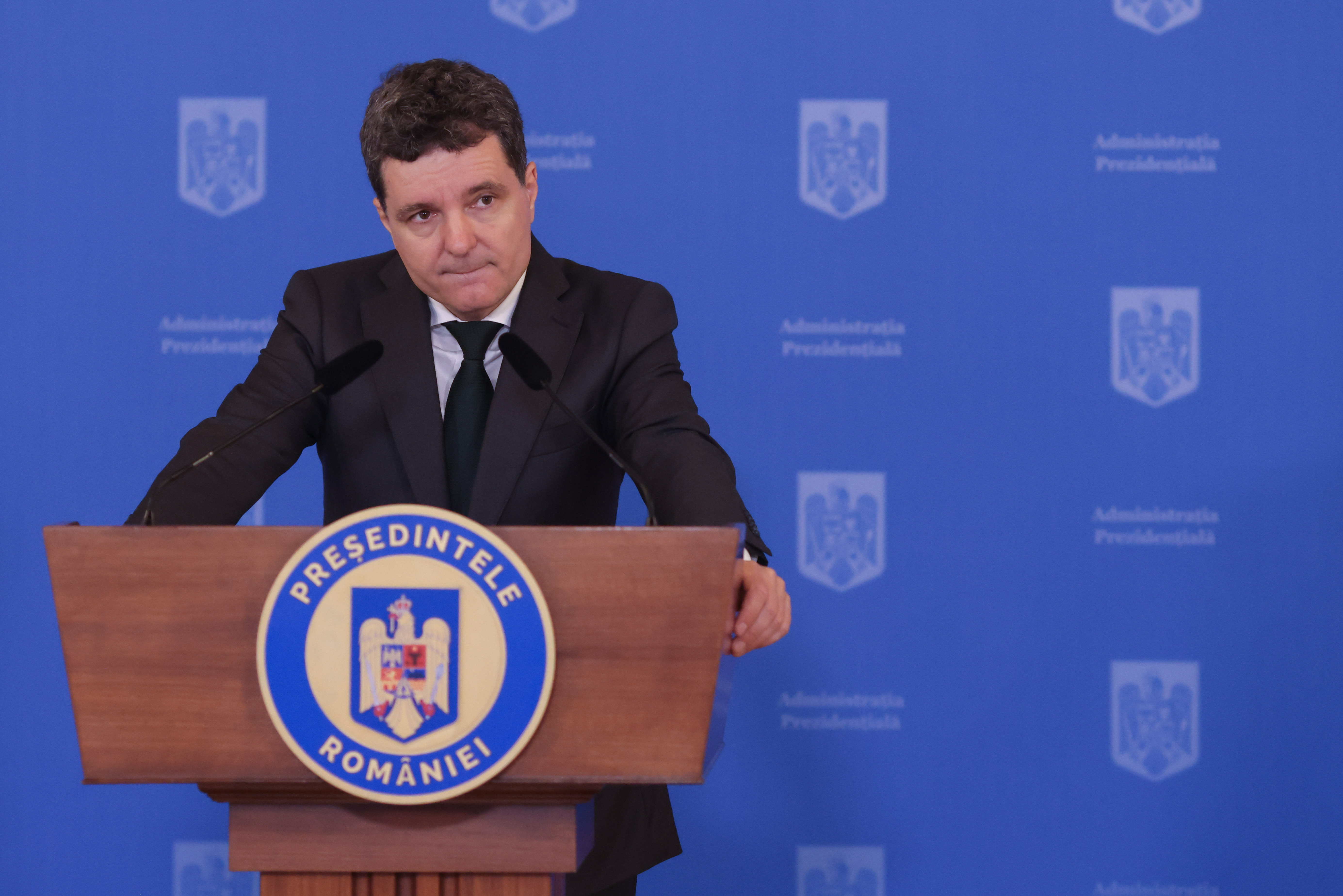 CSM îl acuză pe Nicușor Dan, într-o scrisoare deschisă, că amână „fără nicio explicaţie” pensionarea și numirea unor judecători