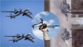 colaj bombardiere strategice Tu-95, dronă FPV ucraineană, bombardiere rusești distruse după un atac cu drone al Ucrainei