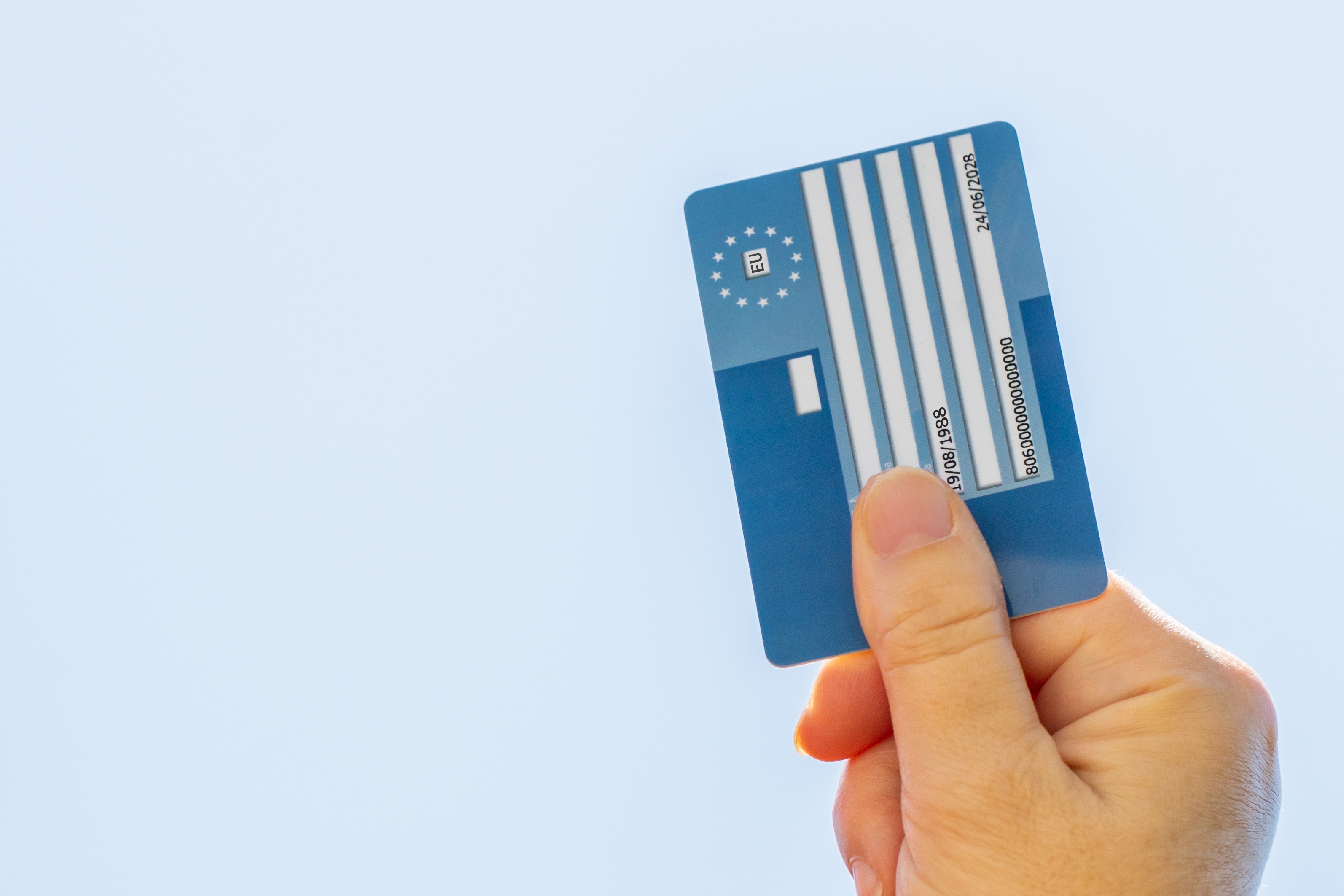 Ce este cardul european de sănătate (CEASS) și cum poate fi obținut în 2025. Cine poate beneficia de servicii medicale în străinătate