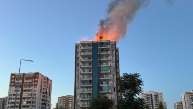 bloc turcia incendiu