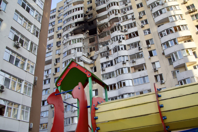 Kyiv Apartment Block Damaged by Russia s Overnight Attack - Ukraine