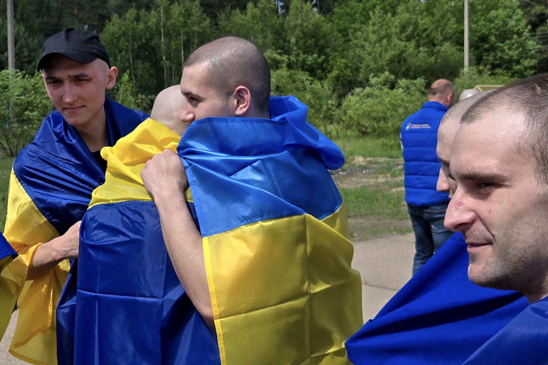 A început un nou schimb de prizonieri între Rusia și Ucraina: Câți soldați se vor întoarce acasă