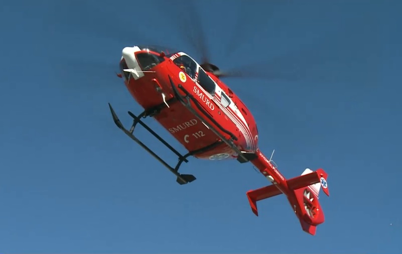 Turist accidentat grav pe un traseu de mountain-bike din Azuga, evacuat cu elicopterul SMURD