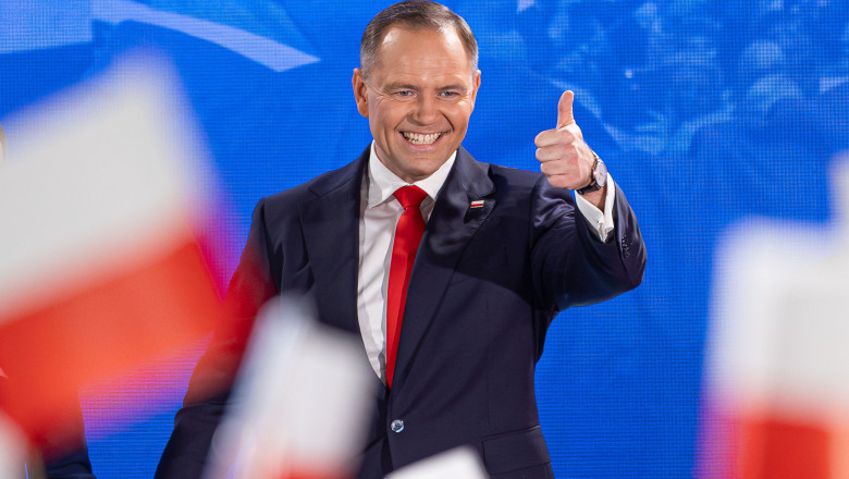 Trump îl laudă pe președintele ales al Poloniei, Karol Nawrocki, și distribuie videoclipuri cu proteste anti-migrație