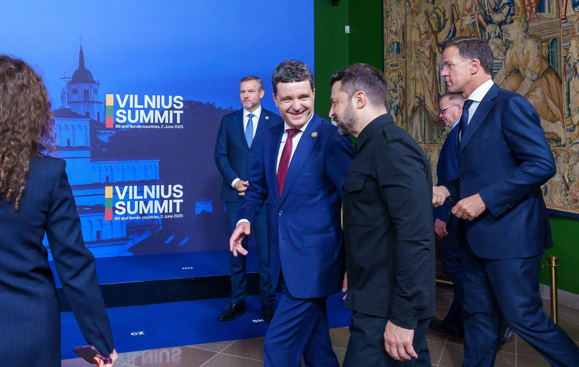 Volodimir Zelenski anunță că a vorbit cu Nicușor Dan despre proiecte energetice comune. „Este crucial să le realizăm pe toate”