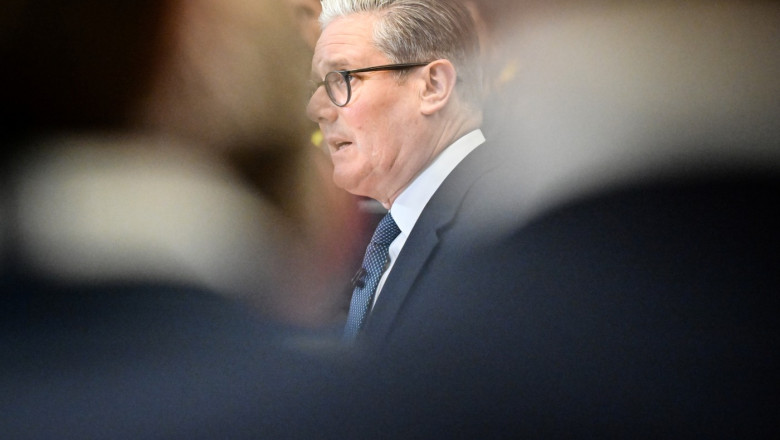Unul dintre ucrainenii suspectați pentru incendierea proprietăților premierului Starmer a fost probabil recrutat de Rusia prin Telegram