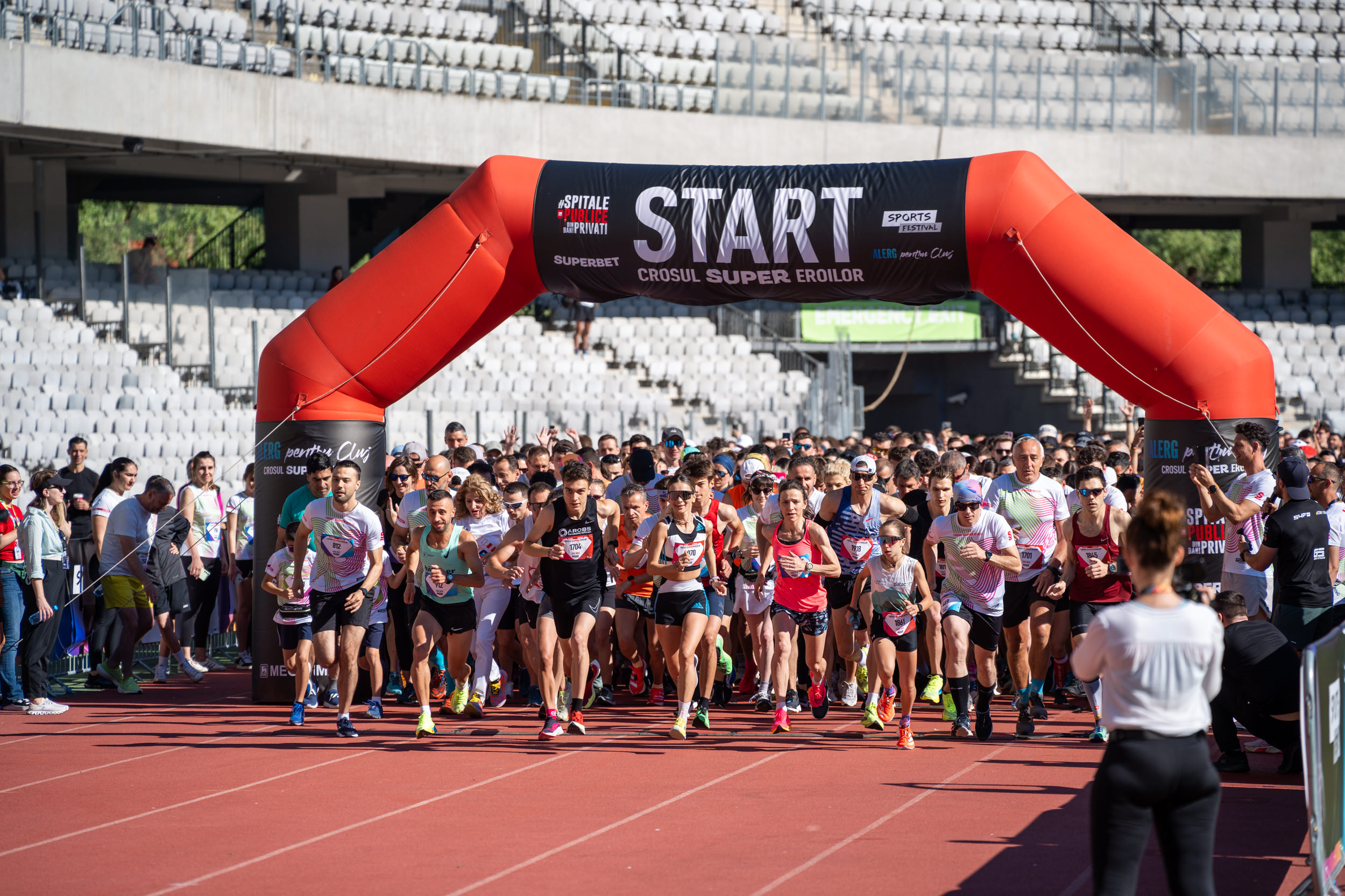 SPORTS FESTIVAL: Crosul Supereroilor revine la Cluj: alergi, te distrezi și faci bine!
