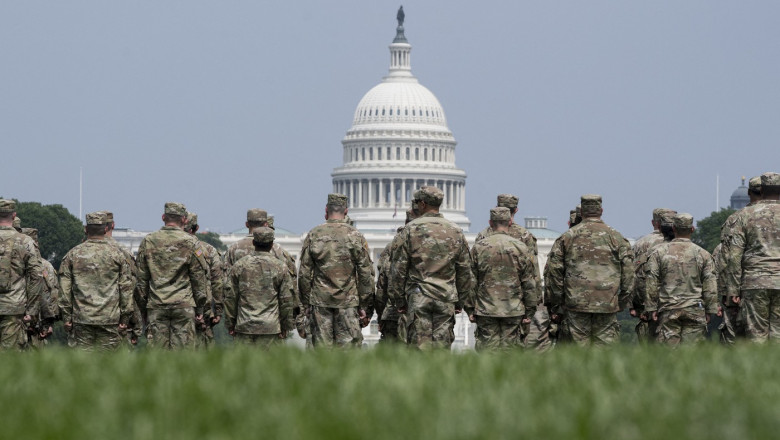 VIDEO  Trump își va serba ziua de naștere în timpul unei parade militare neobișnuite. Proteste anunțate împotriva manifestației „autoritare”