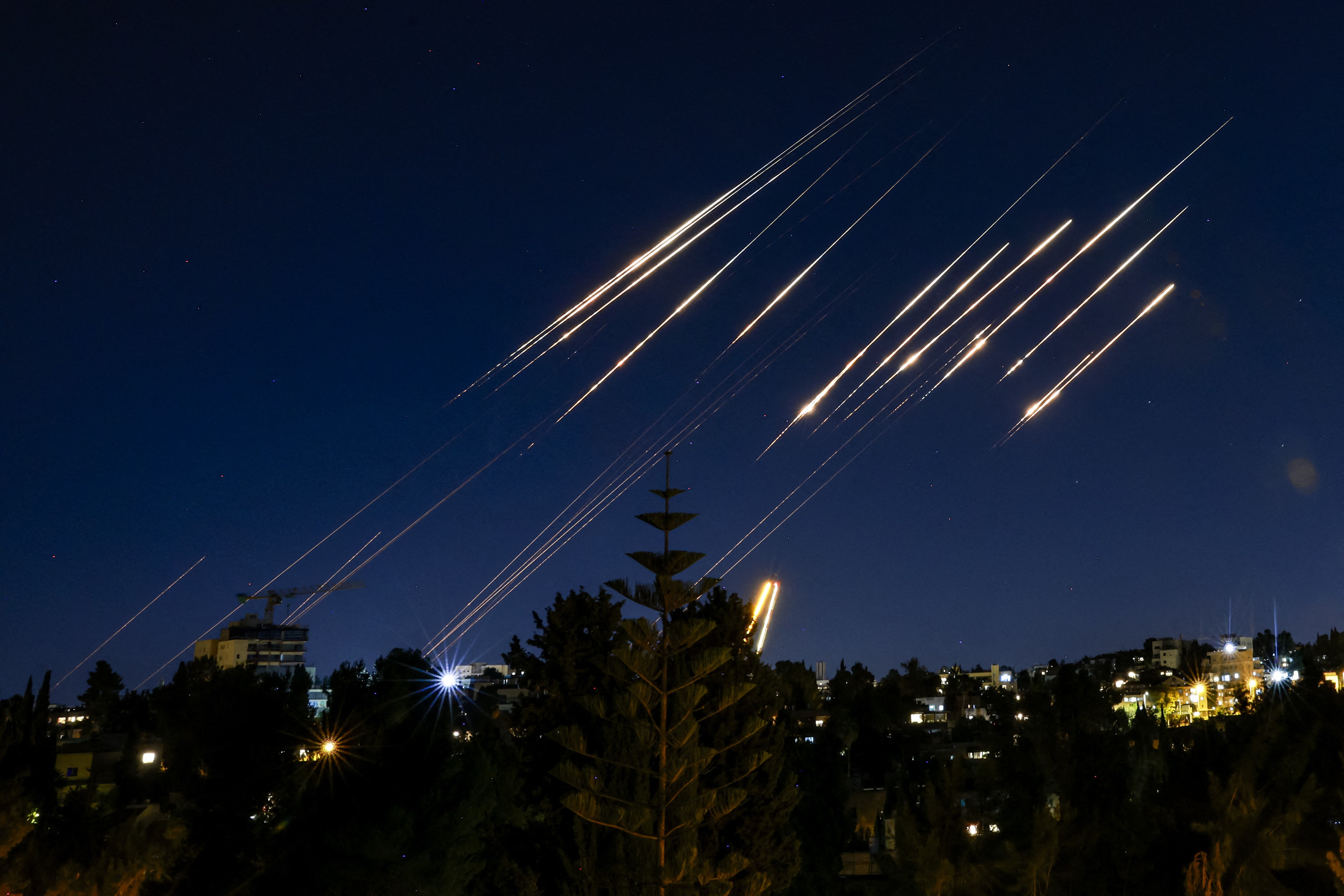Israelul a continuat, pentru a patra noapte consecutiv, să atace Iranul