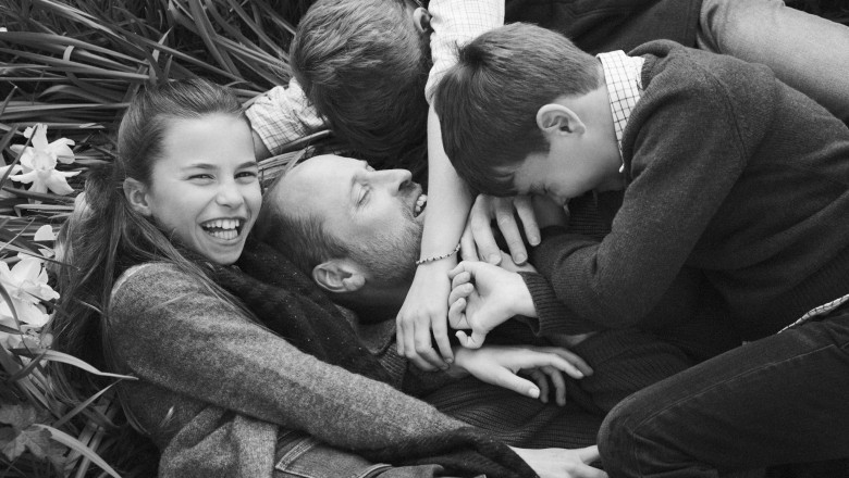 Fotografii de familie cu prințul Wiliam și copiii săi, publicate de ziua Tatălui. Regele Charles, imagine rară cu tatăl său FOTO