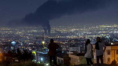 bombardamente în Teheran