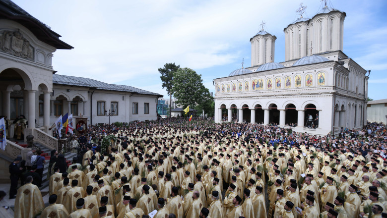 Patriarhia Română, după cazurile celor două femei însărcinate ucise de parteneri: „Fenomene care afectează grav unitatea familiei”
