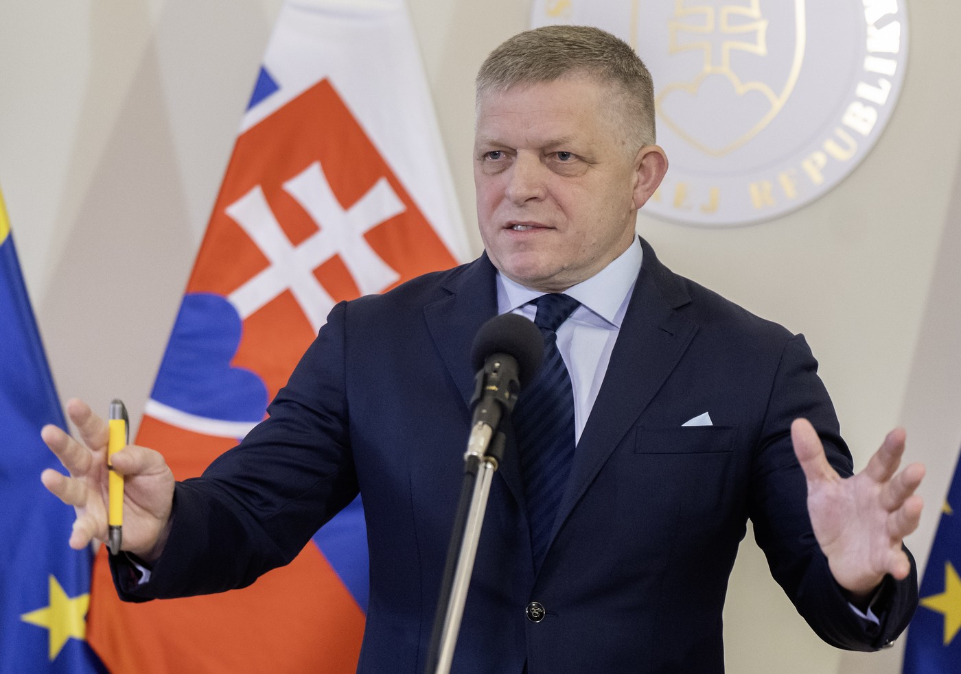 Robert Fico sugerează ieșirea Slovaciei din NATO. „Neutralitatea ar fi foarte benefică”