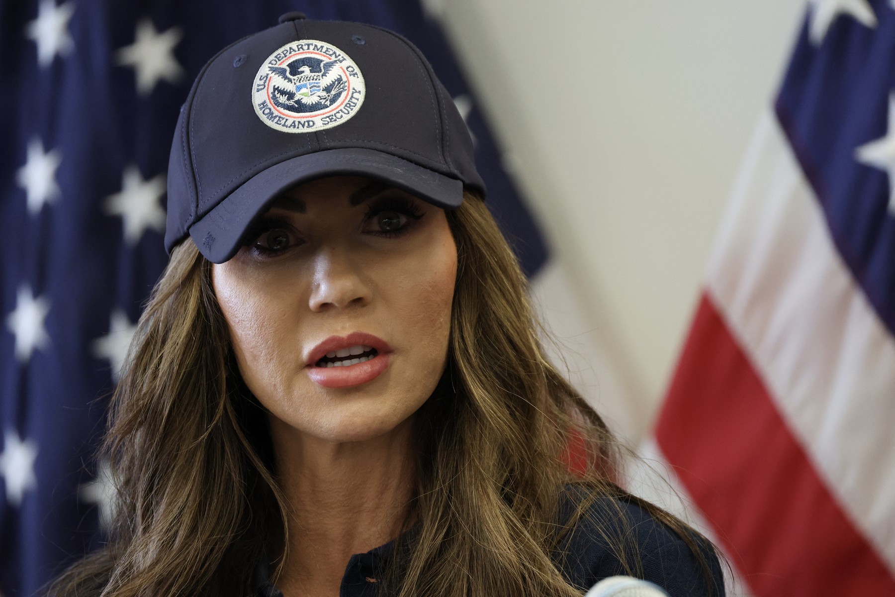 Kristi Noem, secretarul american pentru securitate internă, a fost transportată la spital. Ce spune buletinul medical