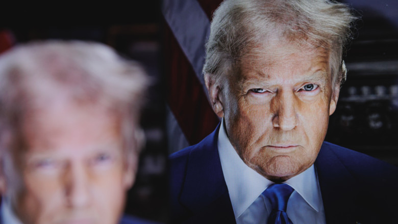 ANALIZĂ  Semnele că Donald Trump împinge SUA spre autoritarism. „Se mișcă cu o viteză cu adevărat alarmantă”