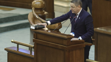 BUCURESTI - PARLAMENT - SENAT - DEOPUNERE JURAMANT - 21 DEC 2024