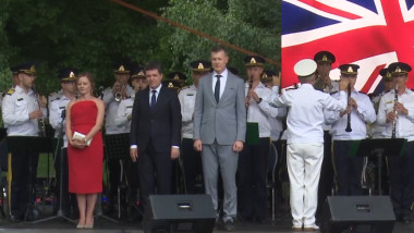 nicusor dan la un eveniment organizat de ambasada marii britanii