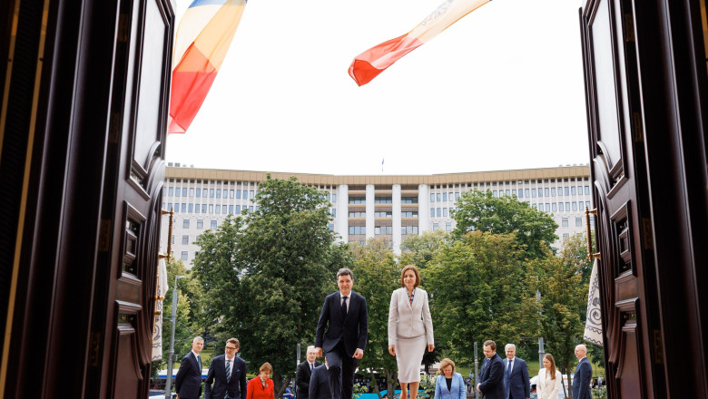 Nicușor Dan, la Președinția Republicii Moldova, alături de Maia Sandu. Foto- Maia Sandu:Facebook
