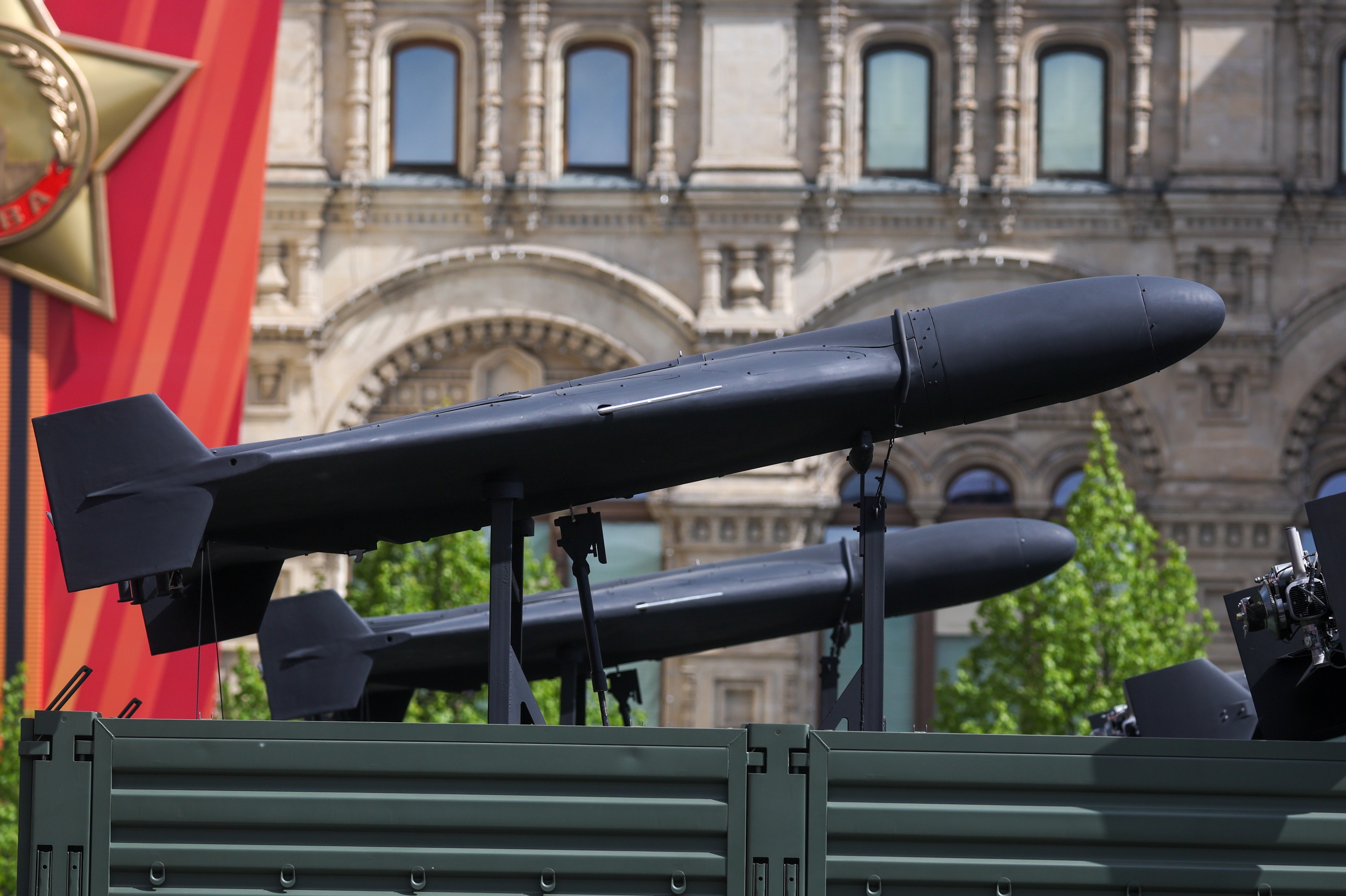 Rusia vrea să „importe” 12.000 de nord-coreeni pentru a lucra în fabricile de drone, susține spionajul ucrainean