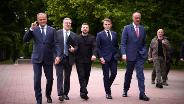 Donald Tusk, Keir Starmer, Volodimir Zelenski, Emmanuel Macron și Friedrich Merz