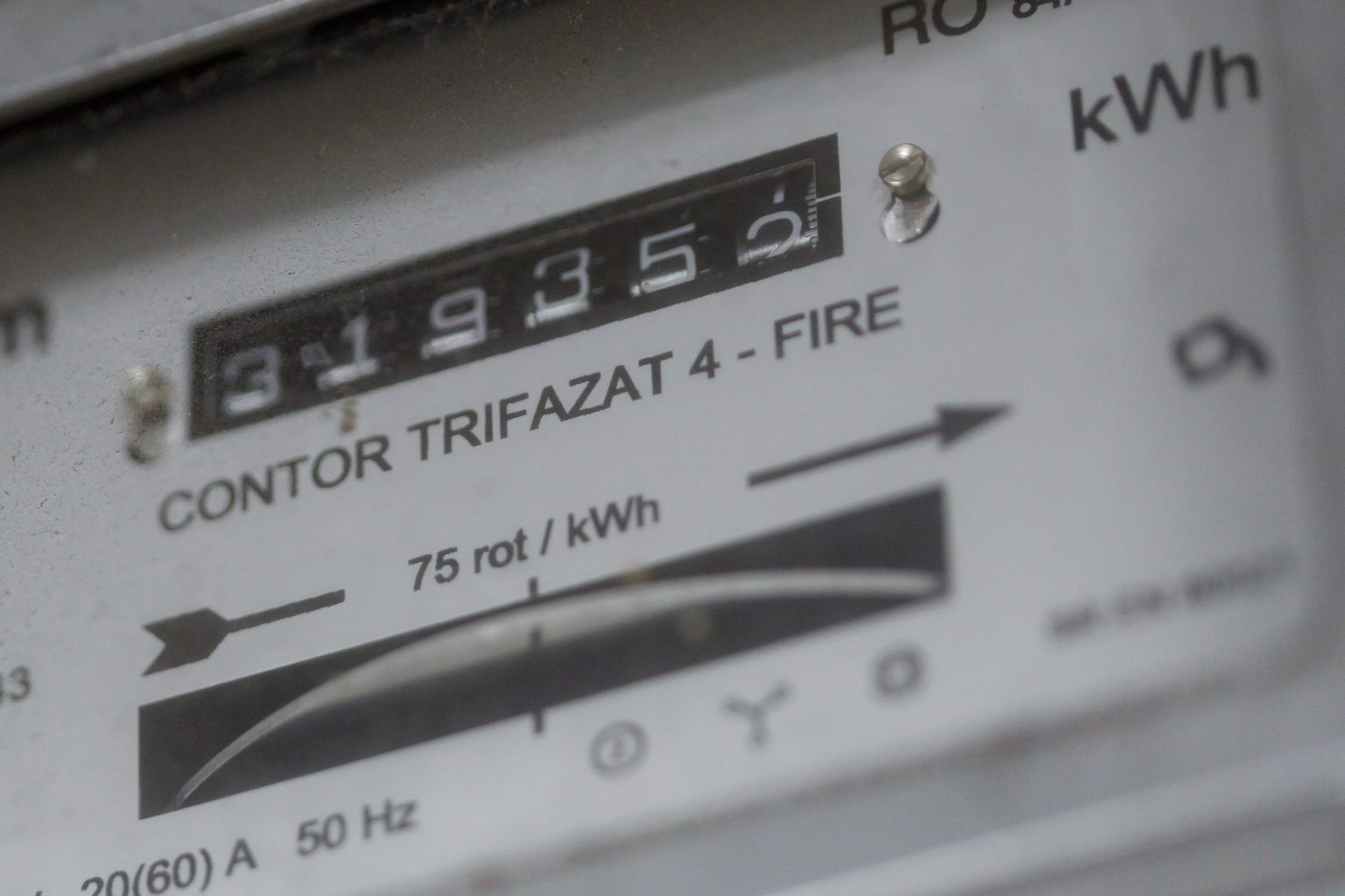 Ce consumatori vor primi ajutorul la plata facturilor de energie după 1 iulie. Ministerul Energiei a publicat proiectul