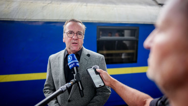Pistorius travels to Kiev