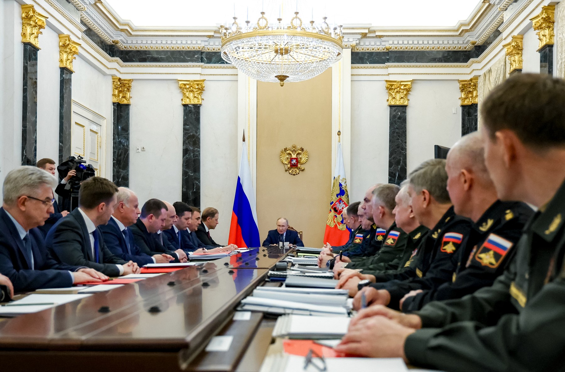 Putin a ordonat crearea unui plan de înarmare pe termen de 10 ani. Prioritățile enunțate de către liderul de la Kremlin