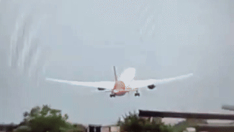Noi imagini surprinse de camerele de supraveghere cu momentul prăbușirii avionului Air India