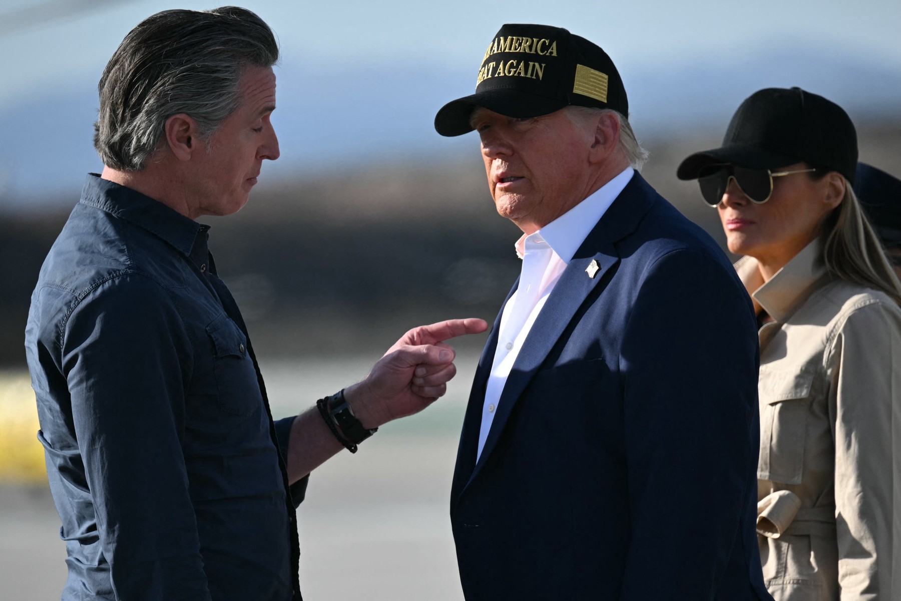 Guvernatorul Californiei îl atacă din nou pe Trump. „Nu e în toate mințile. A mințit, dar poate el chiar crede că a spus acele lucruri”