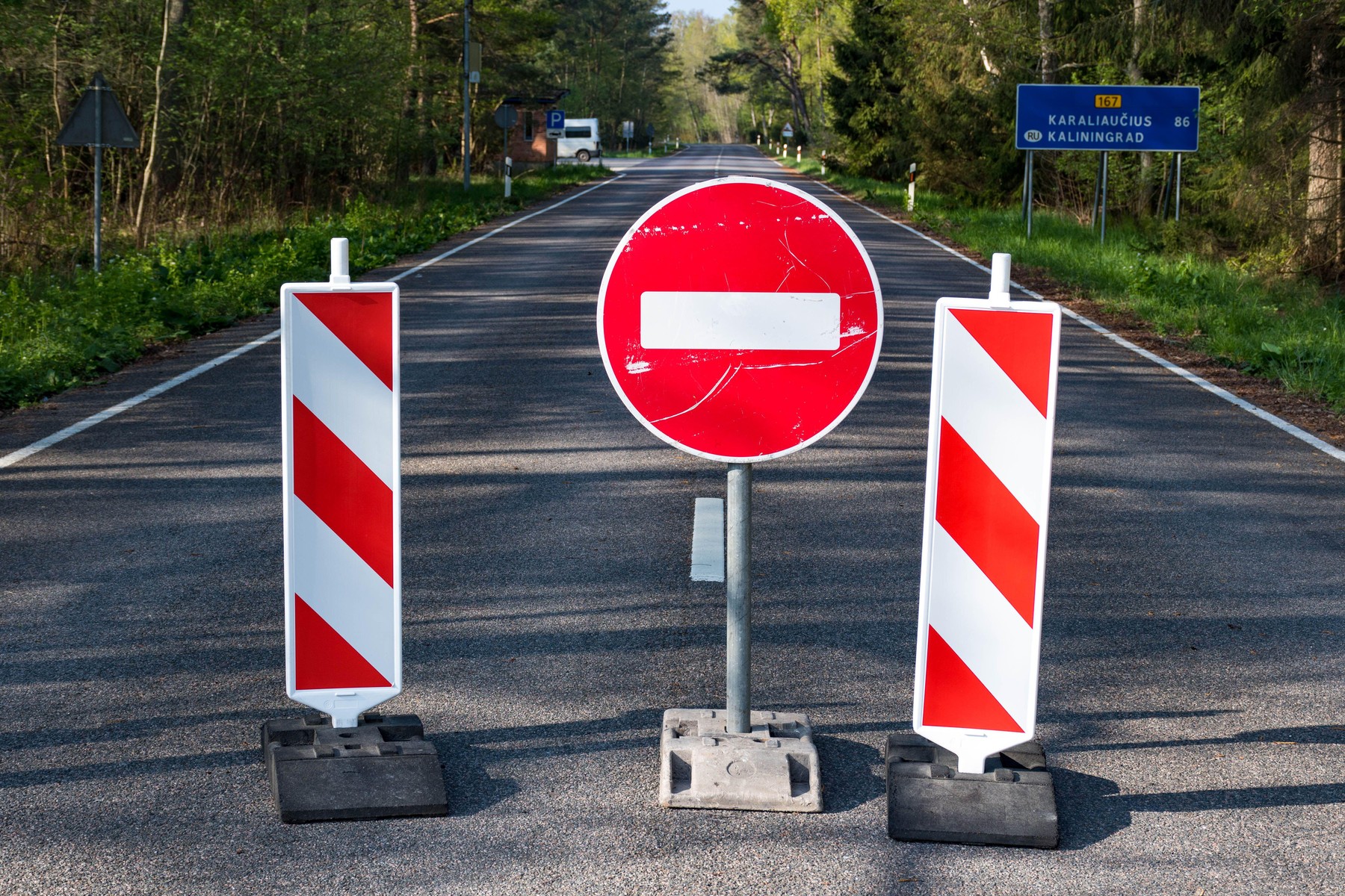 Rusia ocolește sancțiunile trecând peste graniță sub forma de „bunuri medicale” frigidere, copiatoare, piese auto sau electronice