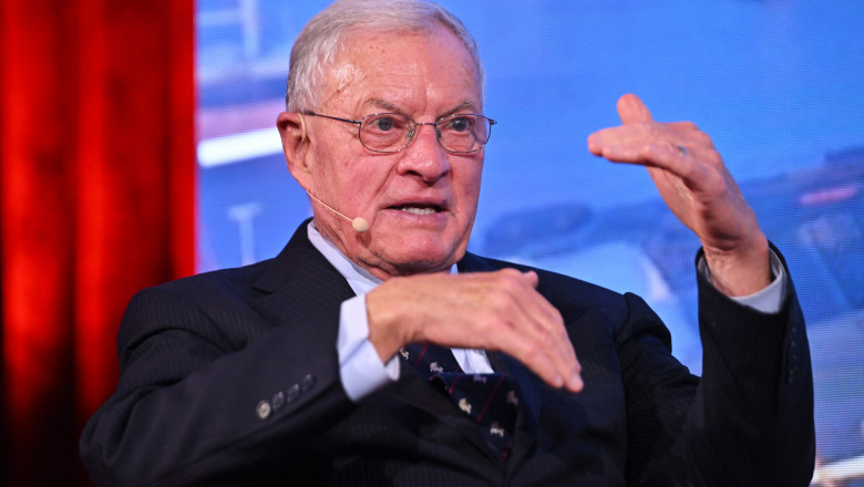 Keith Kellogg a dezvăluit cum l-a comparat pe Volodimir Zelenski cu Abraham Lincoln într-o discuție cu Donald Trump