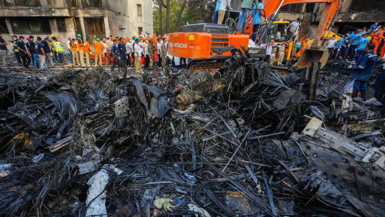 VIDEO  Experți britanici și americani participă la ancheta tragediei aviatice din India. Reuniune COBRA de urgență națională în Marea Britanie
