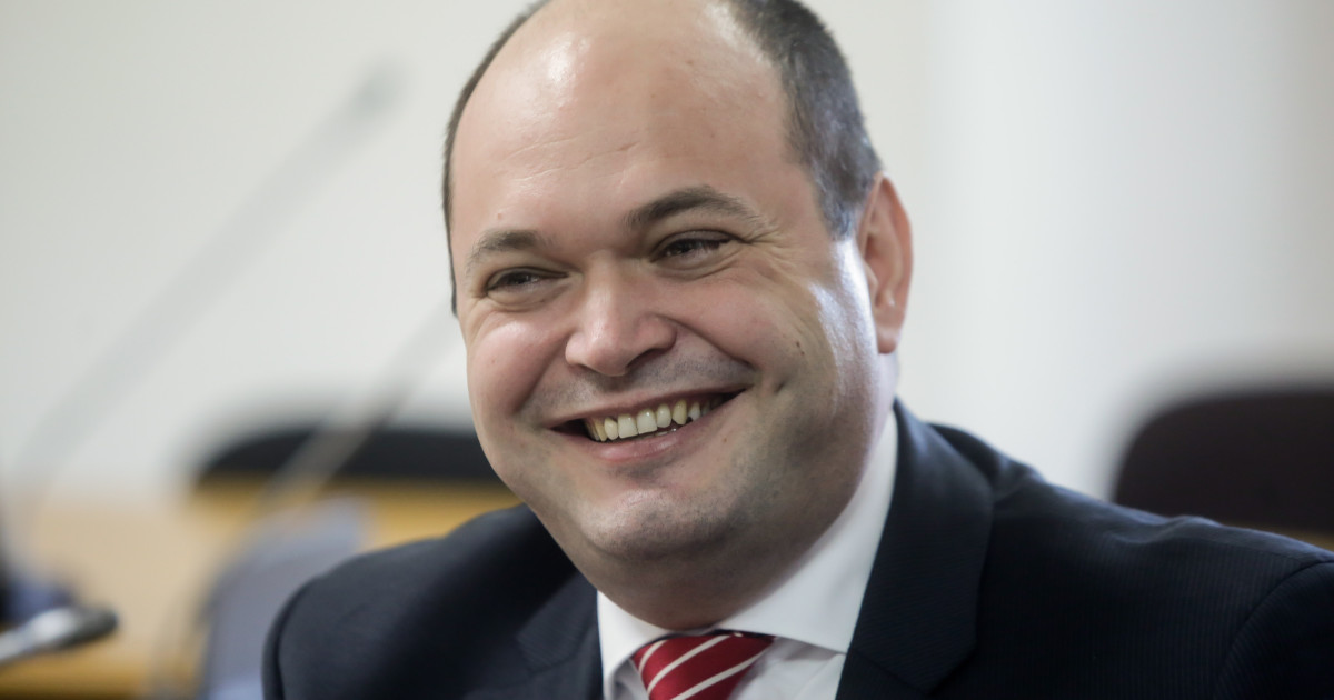 Propunere surpriză de premier tehnocrat. Cine este Ionuț Dumitru, varianta luată în calcul de președintele Nicușor Dan - surse|EpicNews