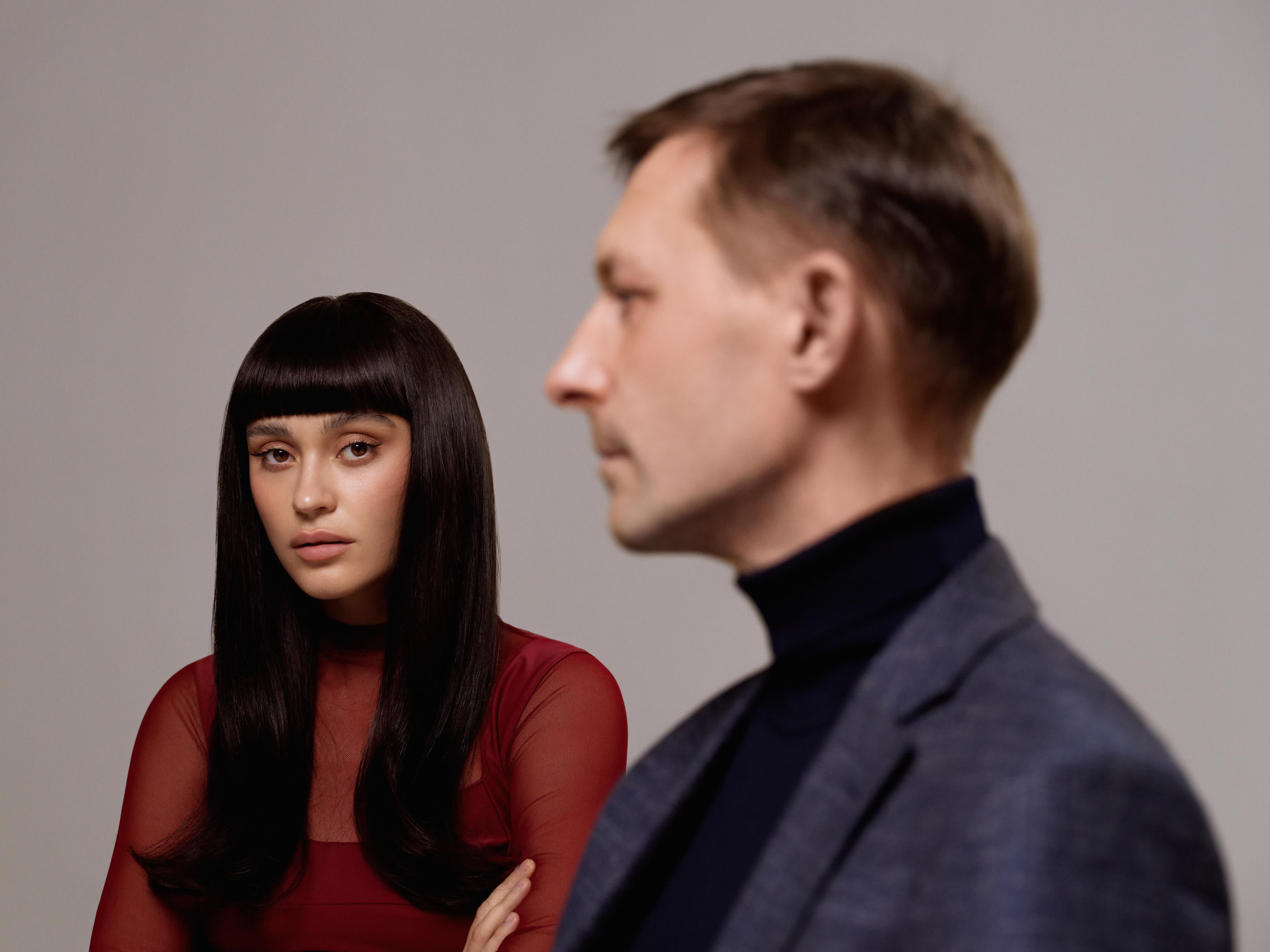 Irina Rimes x Roman Tolici – Spectacol polisenzorial susținut de brandul IQOS