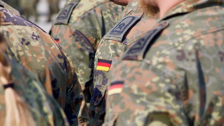 Germania accelerează reînarmarea: creștere record a cheltuielilor pentru apărare