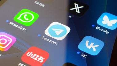 whatsapp telegram x tiktok wk