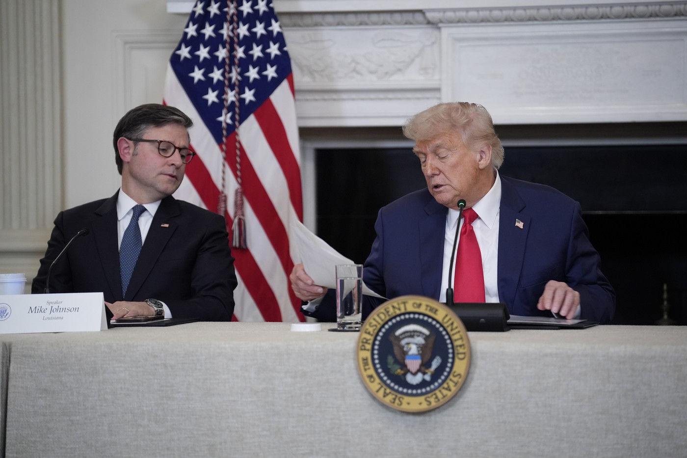 Trump a ignorat serviciile secrete și a transmis Congresului că Iranul are un program de arme nucleare