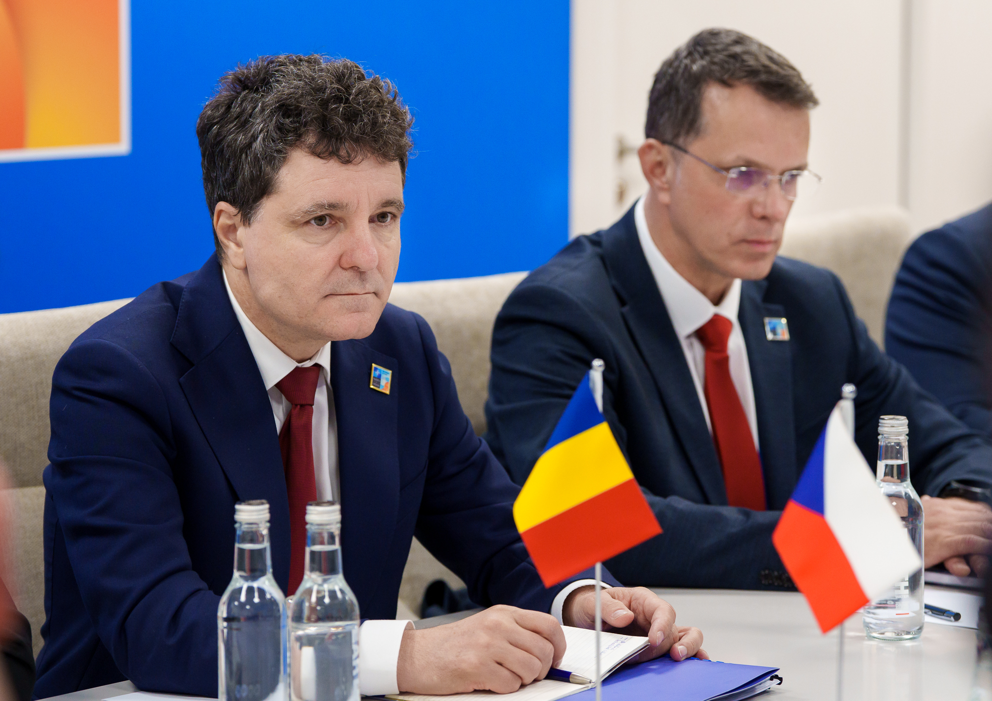 România va aloca mai mult pentru apărare. Nicușor Dan: „Cu sacrificii creștem aceste cheltuieli. Orice e mai bun decât războiul”