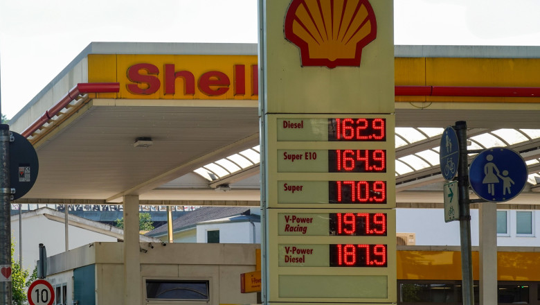 Shell ar putea prelua rivalul BP, într-o tranzacție de 80 de miliarde de dolari. Reacția investitorilor