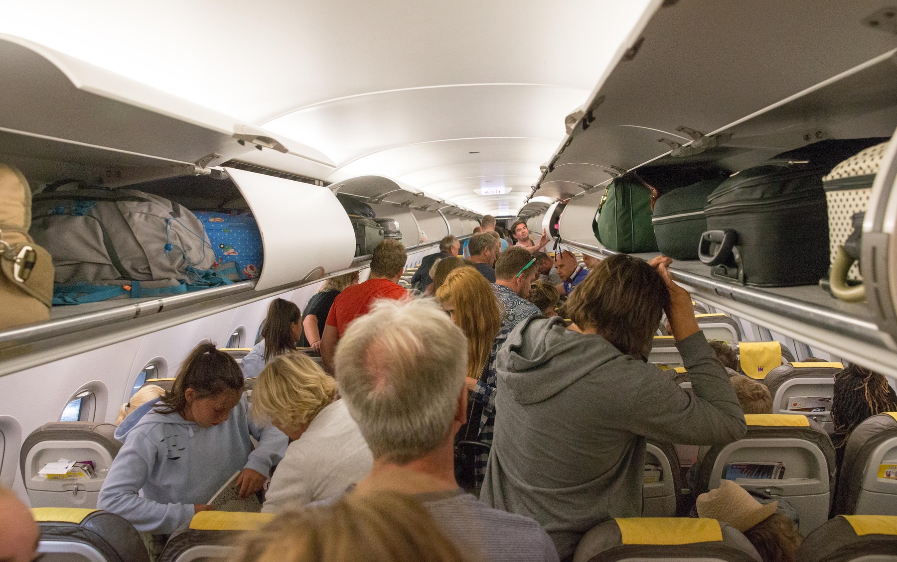 Gest macabru la bordul unui avion. Familie britanică, acuzată că s-a îmbarcat alături de cadavrul bunicii