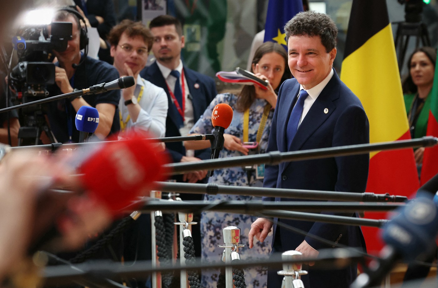 Nicuşor Dan vrea să discute cu Ursula von der Leyen: „Suntem oameni serioși: Din moment ce am format guvernul, ne vom ține de cuvânt”