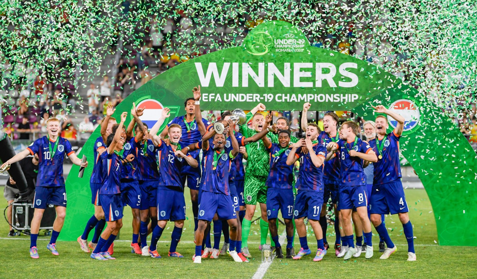 Olanda a câştigat Campionatul European Under-19 din România, după ce a învins Spania, deţinătoarea trofeului