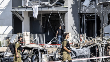 Iranian ballistic missile hits Israeli cyber facility in Beersheba
