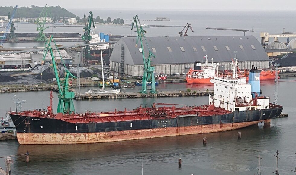 Statele Unite ridică miza: Uniunea Europeană, sub presiunea lui Donald Trump pe tema petrolului rusesc