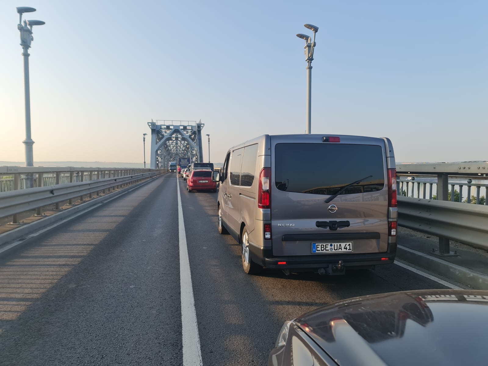 Avertizare MAE pentru românii care merg în Bulgaria. Când se suspendă circulaţia pe Podul Prieteniei Giurgiu-Ruse